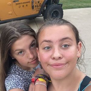 Meet your Posher, Izzy